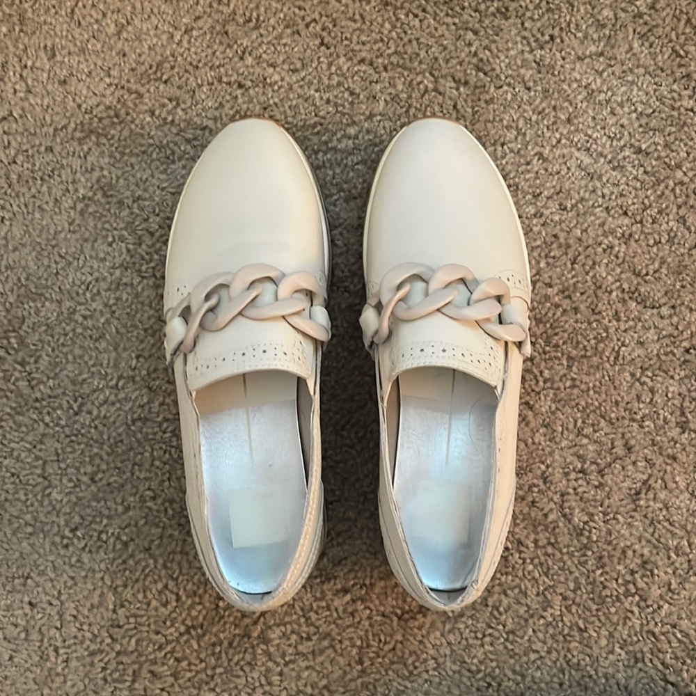 Dolce Vita Jhenee sneaker! Ivory leather, Plattform. Size 8